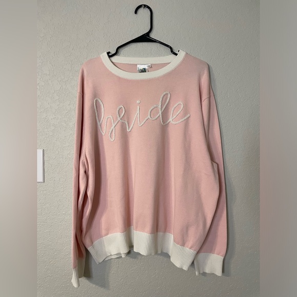 QUEEN OF SPARKLES “Bride” Sparkle Pink Crewneck size Extra Large Womens - Picture 4 of 7